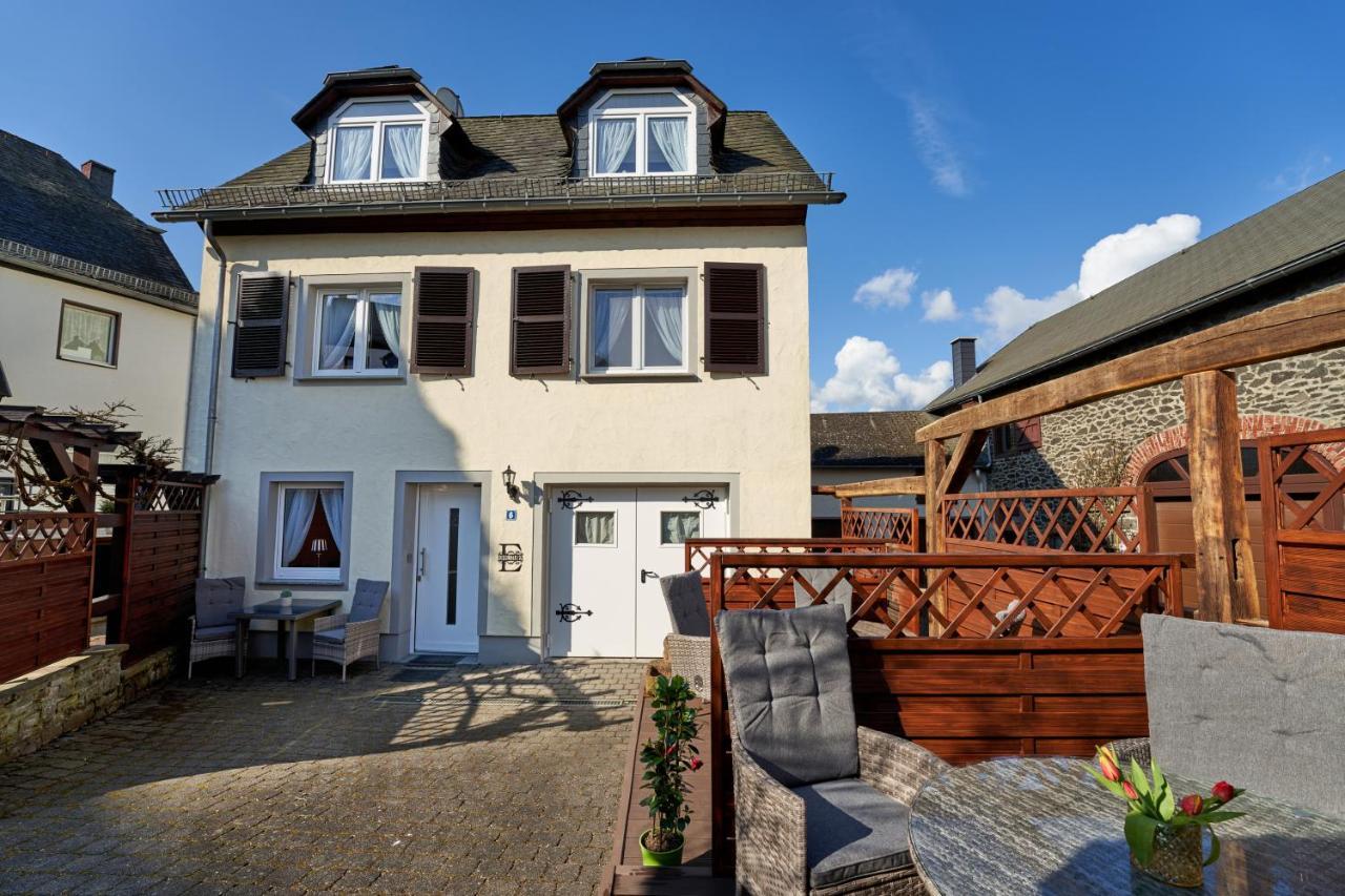 Ferienwohnungen Eifelstuben Mit Charme - Am See, Nahe Burg Ulmen Exterior foto