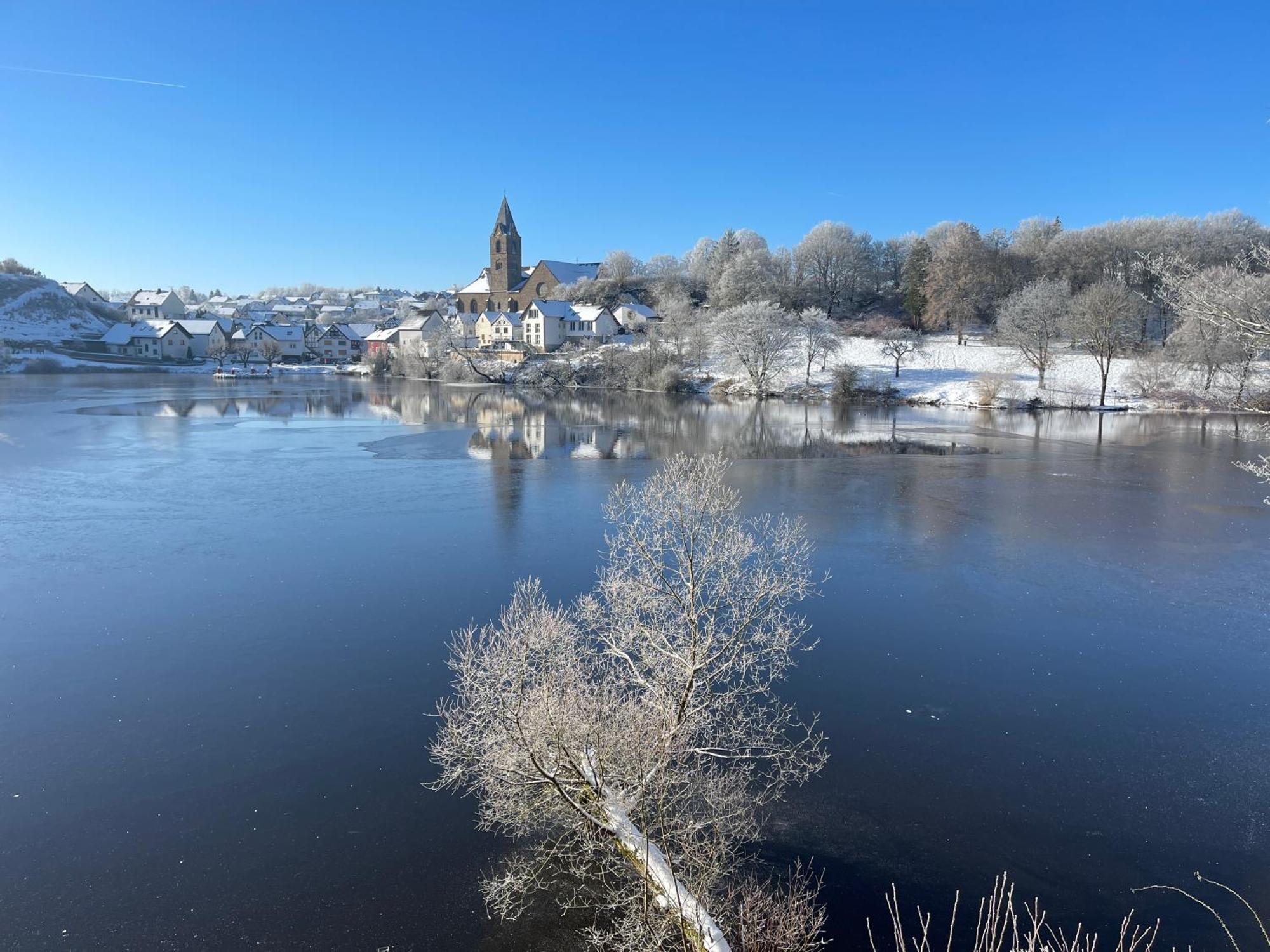 Ferienwohnungen Eifelstuben Mit Charme - Am See, Nahe Burg Ulmen Exterior foto